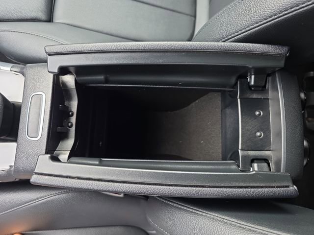 Used 2023 Mercedes-Benz GLB 250 4MATIC image 25