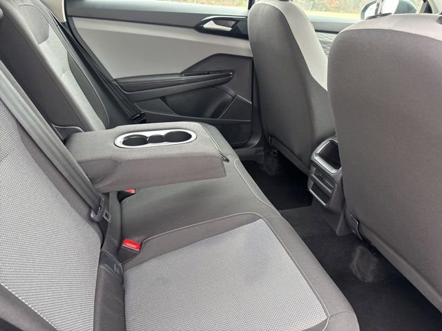 Used 2024 Volkswagen Taos S image 17