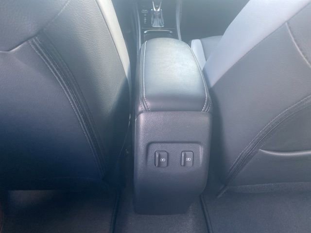 Used 2024 Nissan Kicks SR w/ SR Premium Package FWD image 13