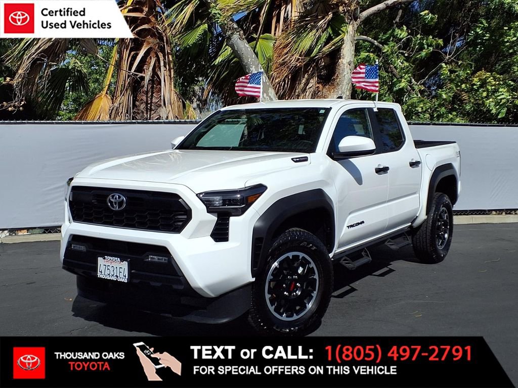 Certified 2025 Toyota Tacoma TRD Off-Road AWD/4WD image 1