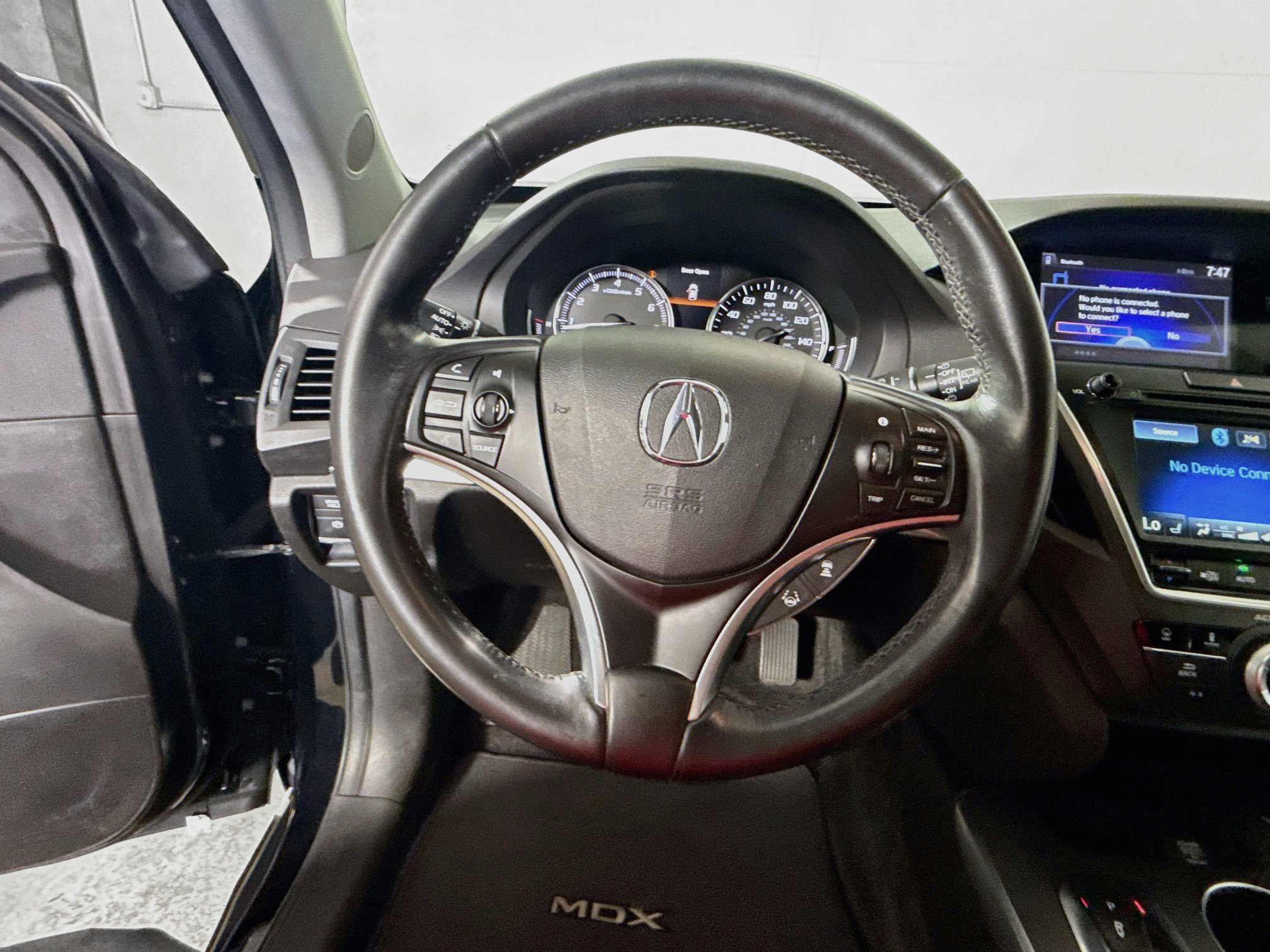 Used 2017 Acura MDX w/ Technology Package AWD/4WD image 11