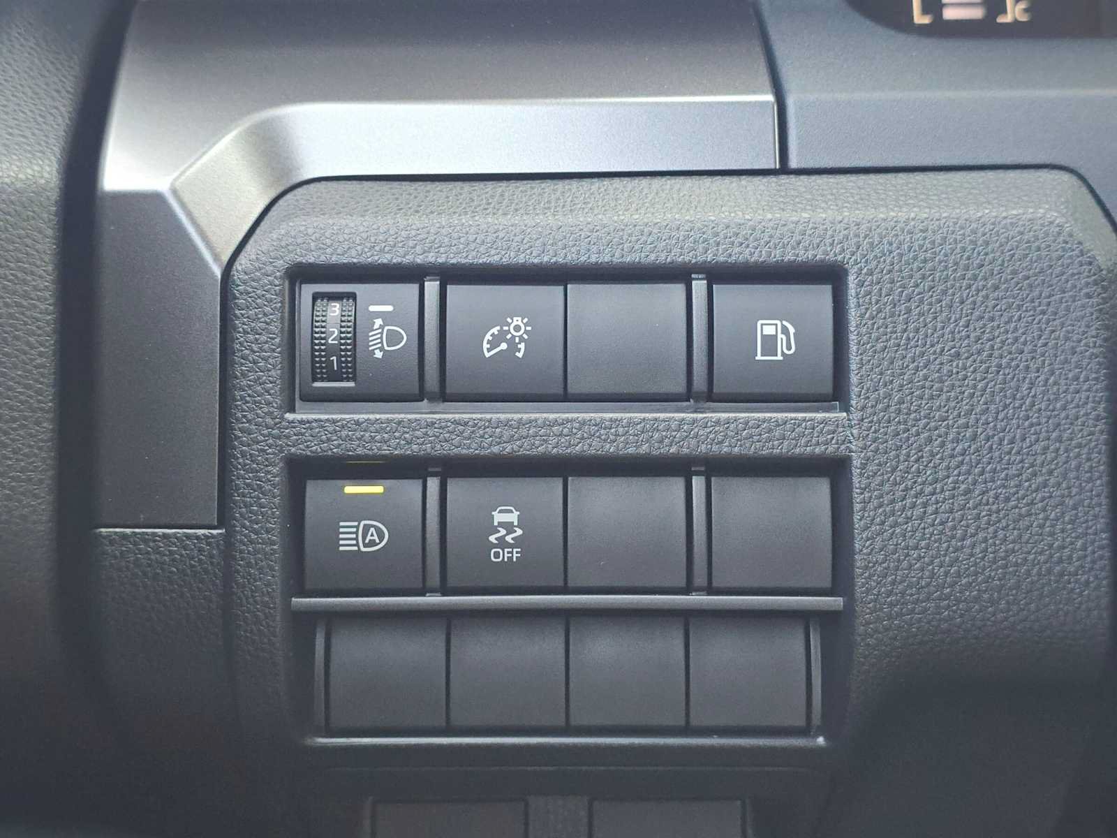 Certified 2026 Toyota 4Runner SR5 AWD/4WD image 33