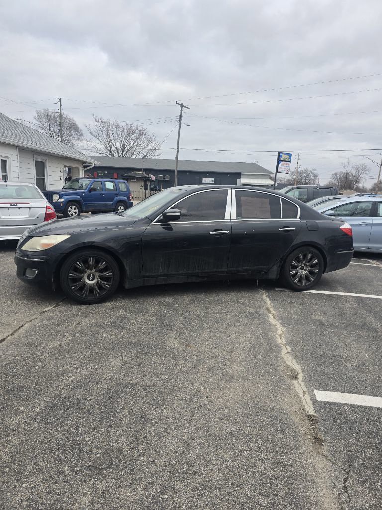 Used 2010 Hyundai Genesis 3.8 w/ Premium Navigation Pkg 3 image 3