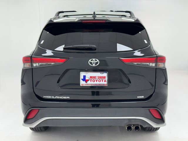Used 2021 Toyota Highlander XSE FWD image 39