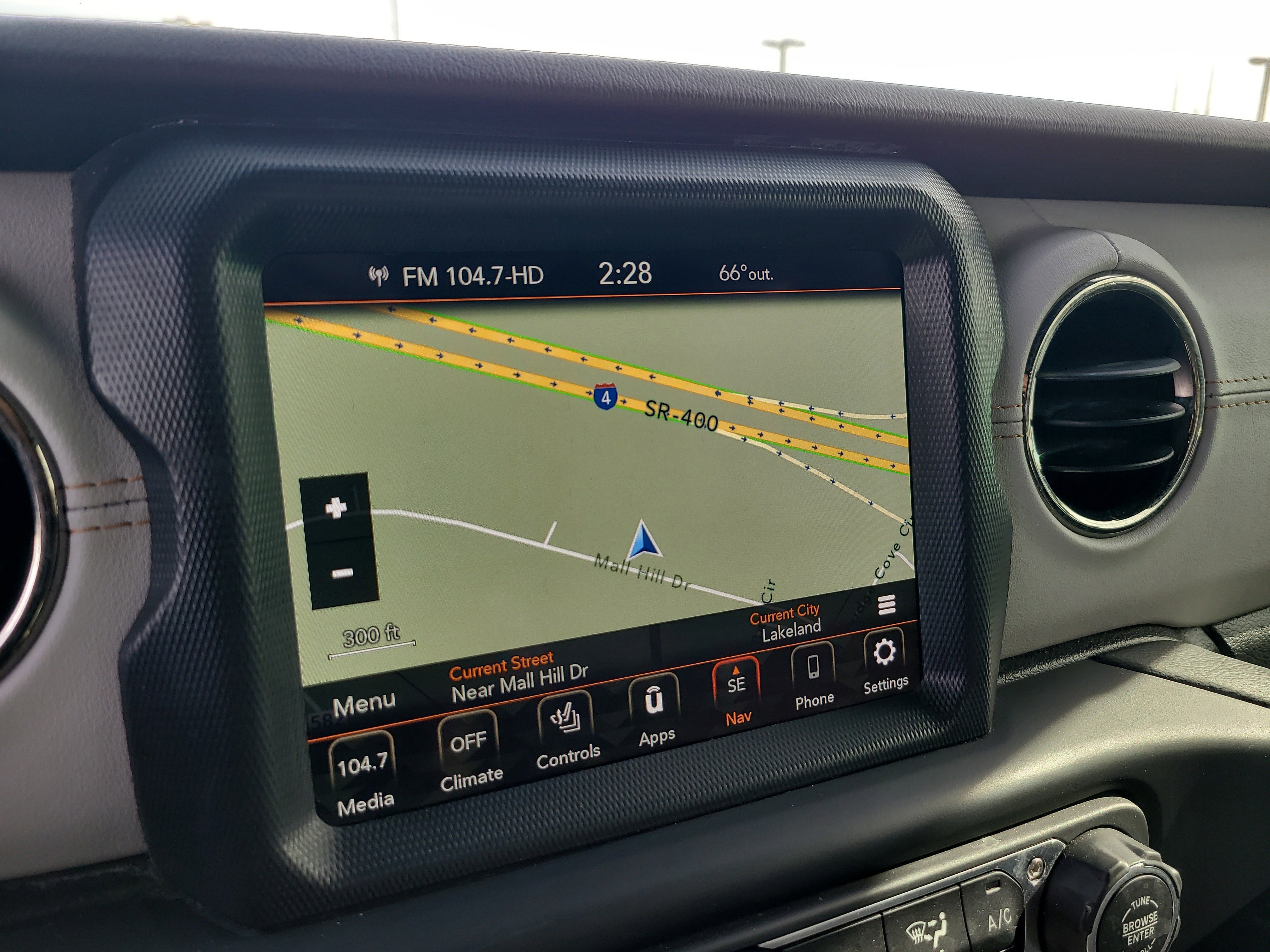 Used 2021 Jeep Wrangler Unlimited Sahara image 21