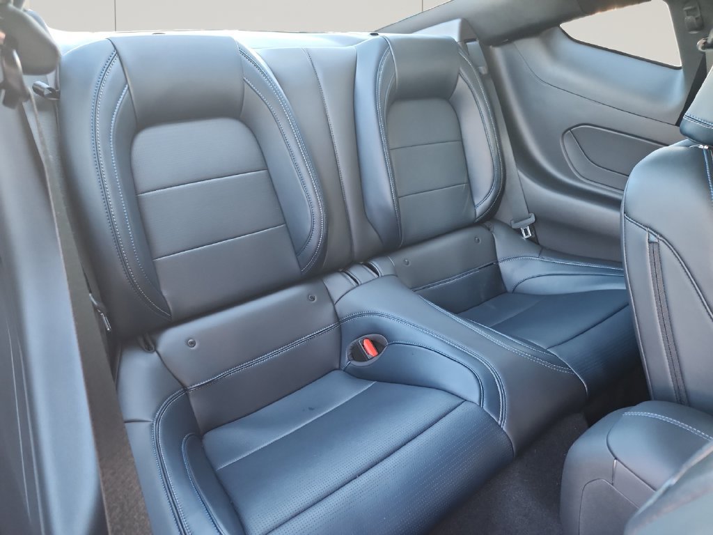 Used 2025 Ford Mustang GT Premium RWD image 17