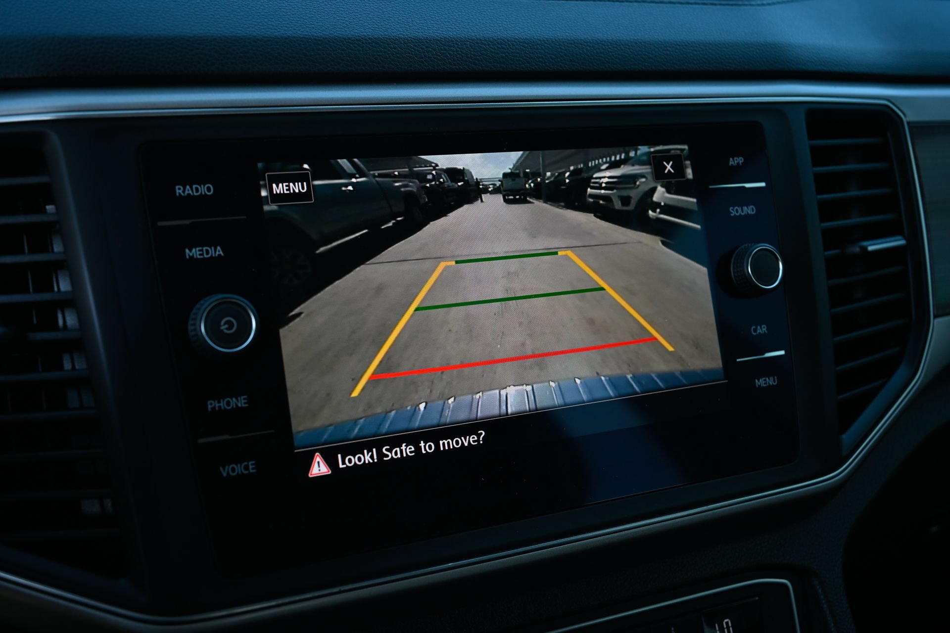Used 2019 Volkswagen Atlas SE FWD image 30