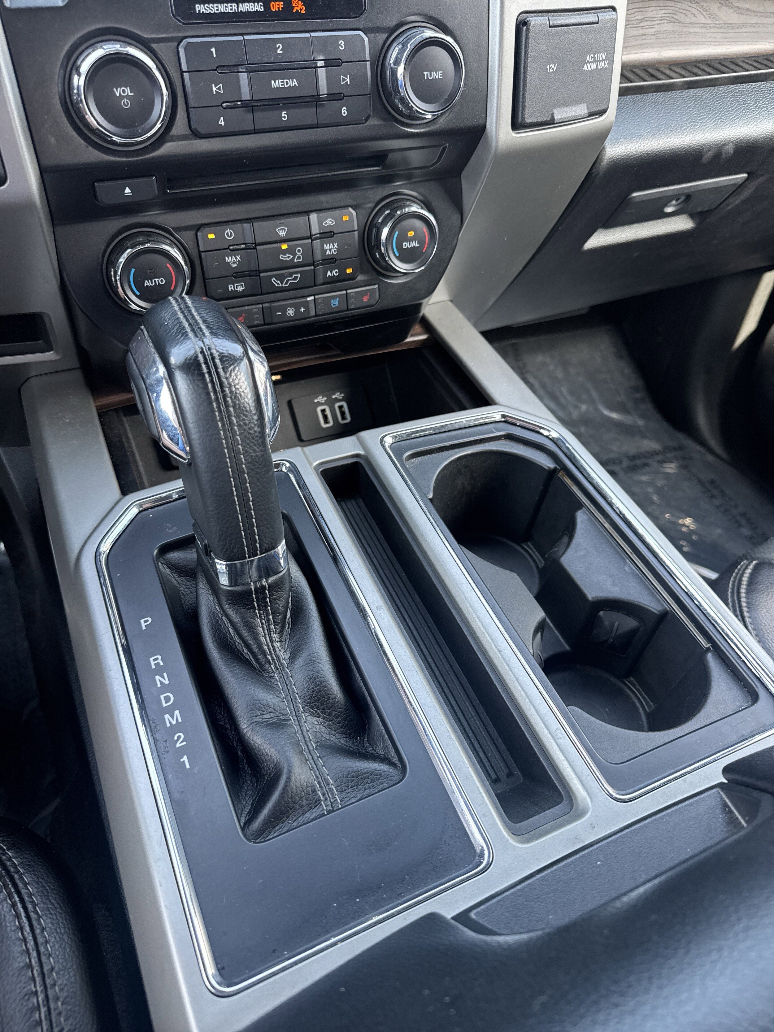 Used 2016 Ford F150 Lariat AWD/4WD image 22