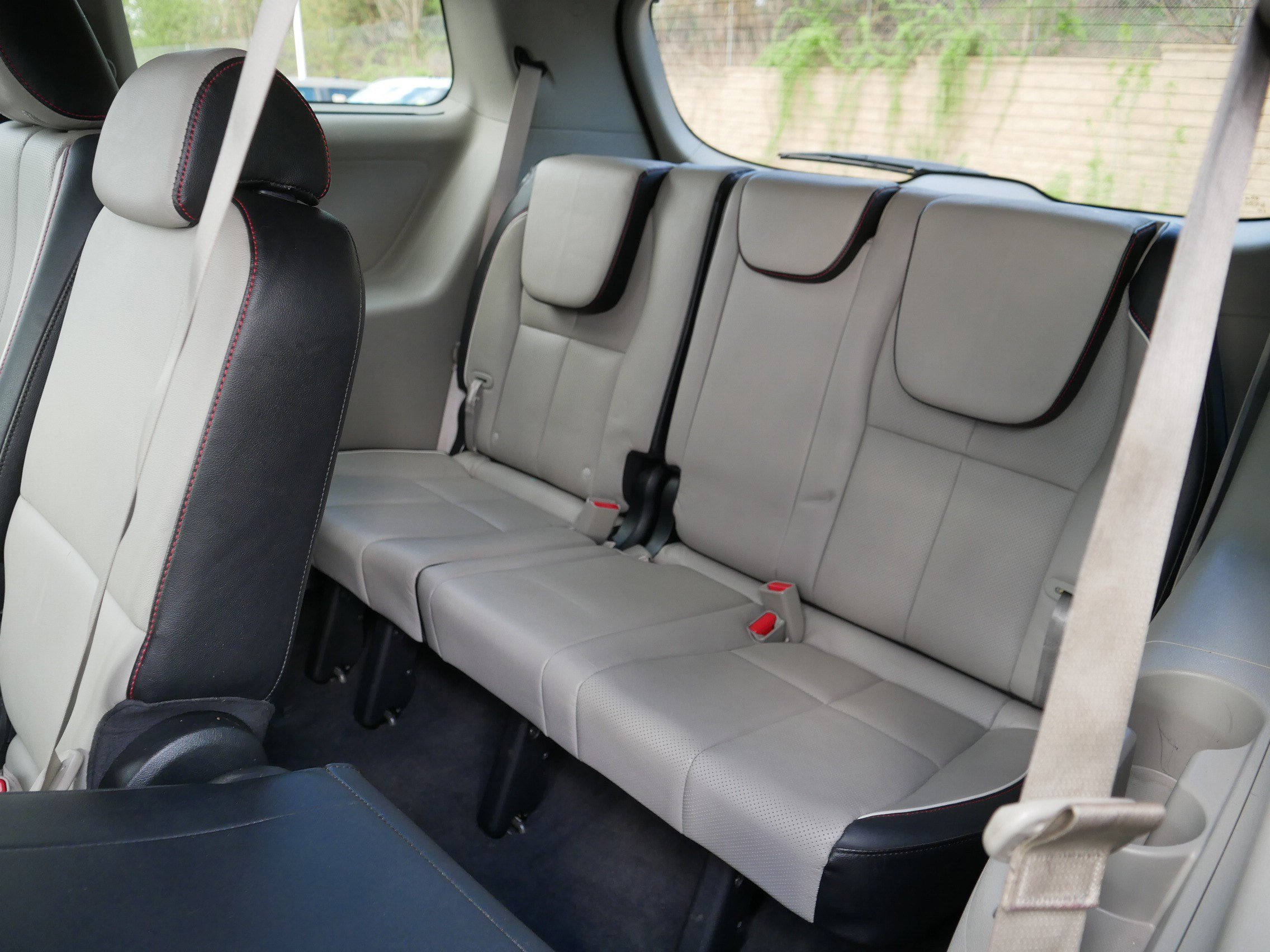 Certified 2019 Kia Sedona EX FWD image 36