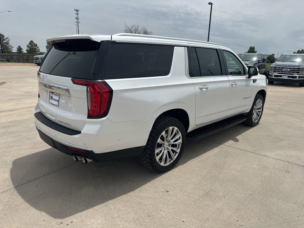 Used 2024 GMC Yukon XL Denali w/ Advanced Technology Package AWD/4WD image 40