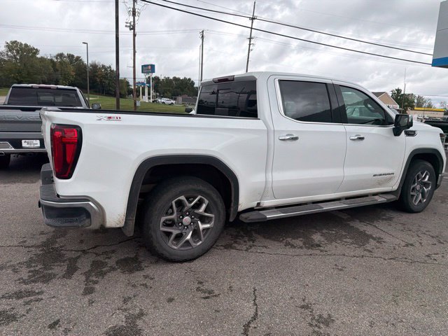 Used 2025 GMC Sierra 1500 SLT w/ SLT Premium Package AWD/4WD image 17