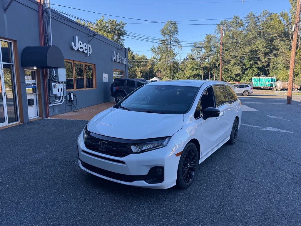 Used 2025 Honda Odyssey Sport-L image 1