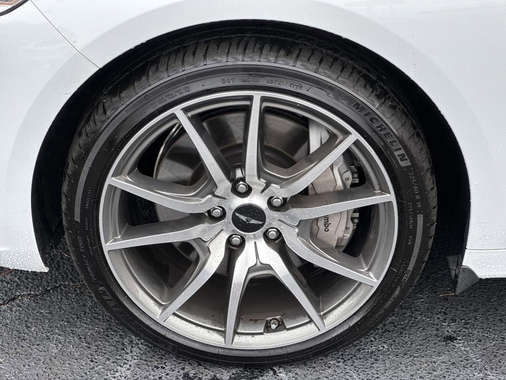 Used 2026 Genesis G70 2.5T Prestige image 11