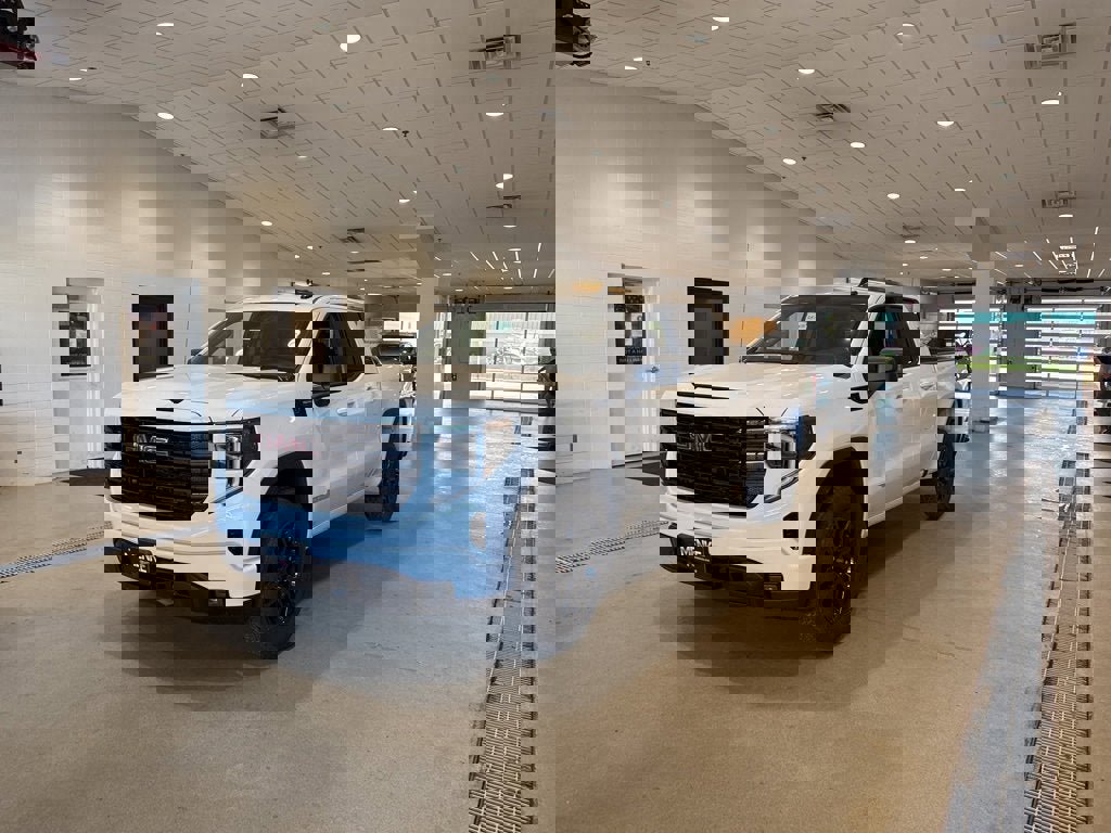 New 2025 GMC Sierra 1500 Elevation image 2