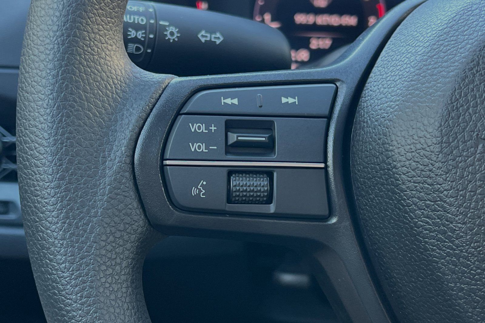 Used 2025 Honda Accord SE image 26