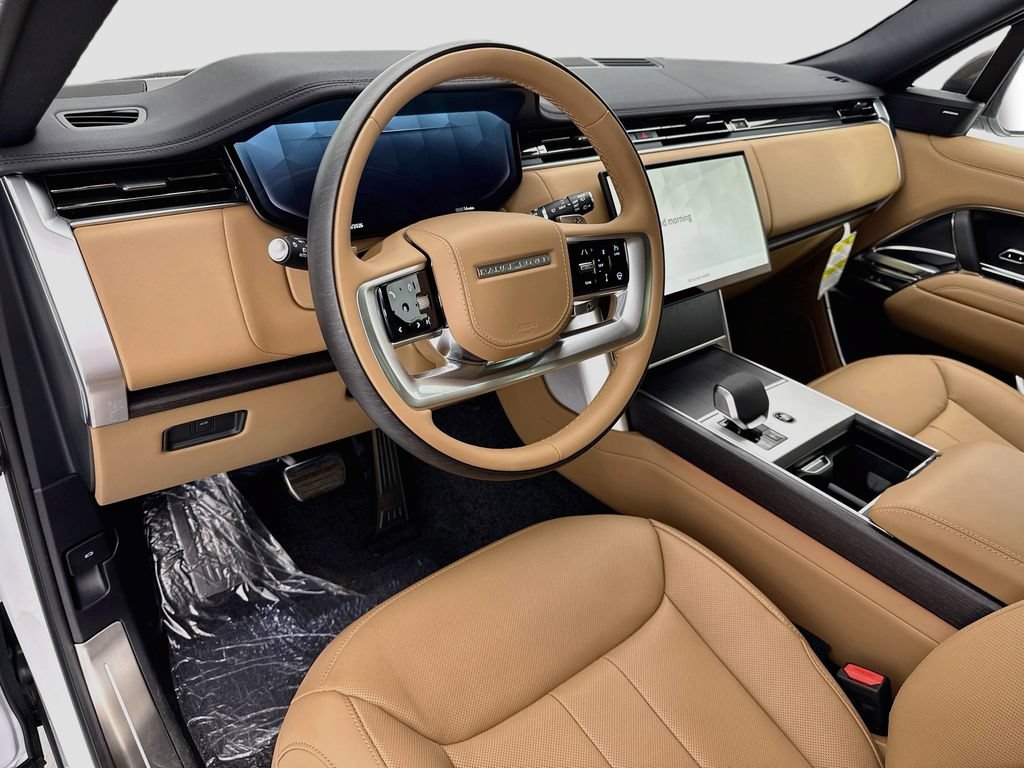 New 2026 Land Rover Range Rover Long Wheelbase SE AWD/4WD image 9