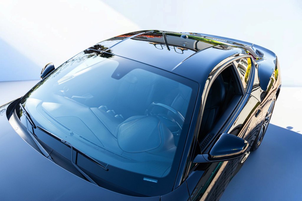 Used 2014 Ferrari F12 Berlinetta RWD image 32