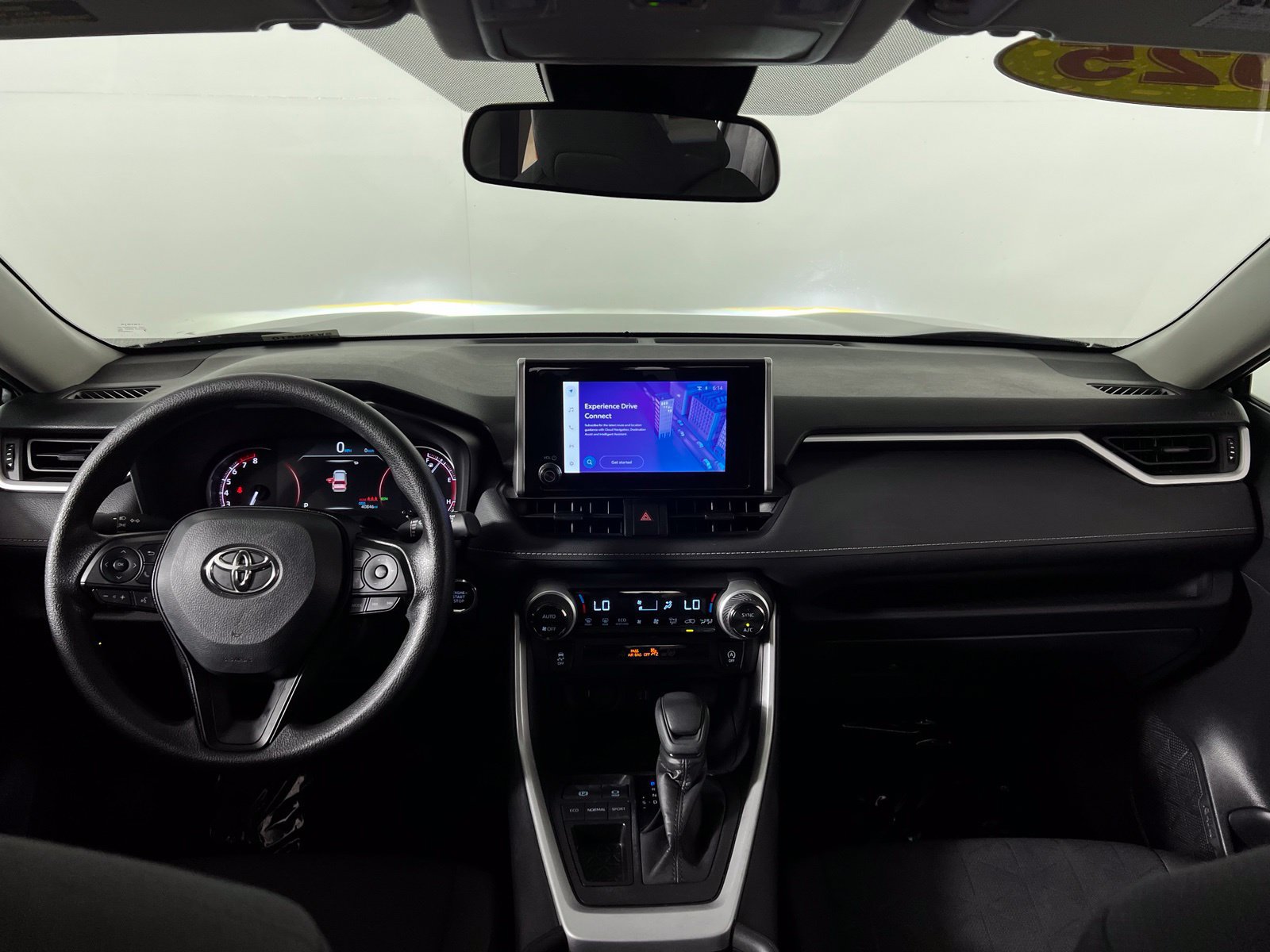 Certified 2025 Toyota RAV4 XLE FWD image 20