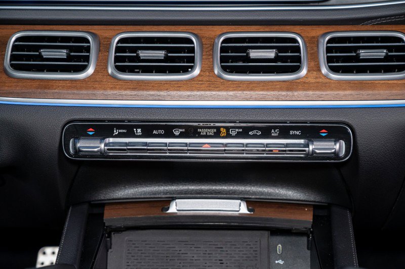 Certified 2025 Mercedes-Benz GLS 450 4MATIC image 21