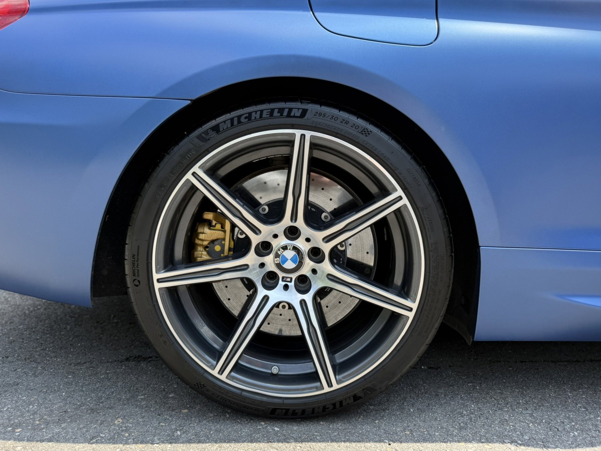 Used 2014 BMW M6 Convertible RWD image 47