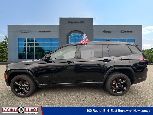 Used 2024 Jeep Grand Cherokee L Laredo AWD/4WD image 7