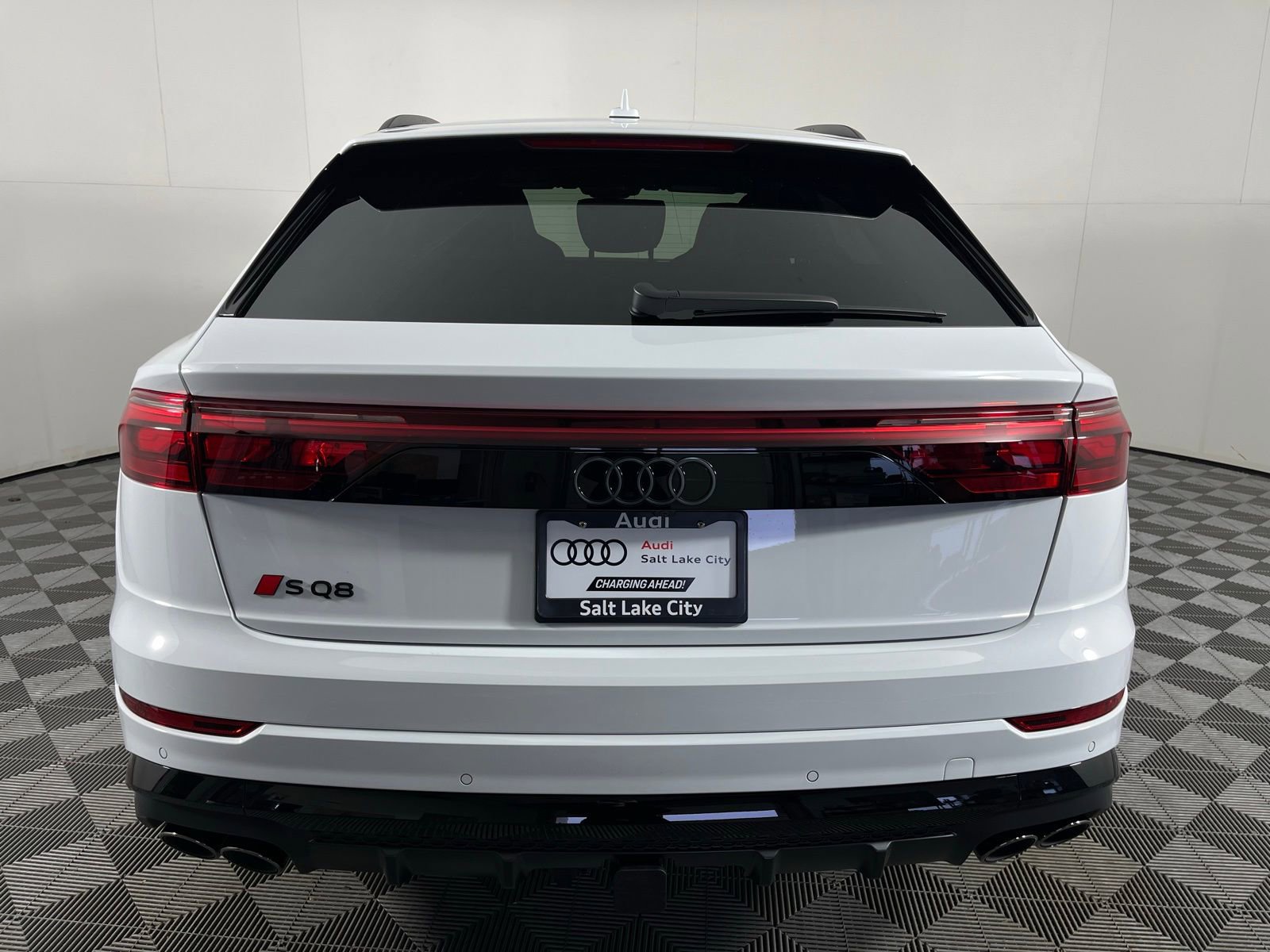 New 2026 Audi SQ8 Prestige image 7
