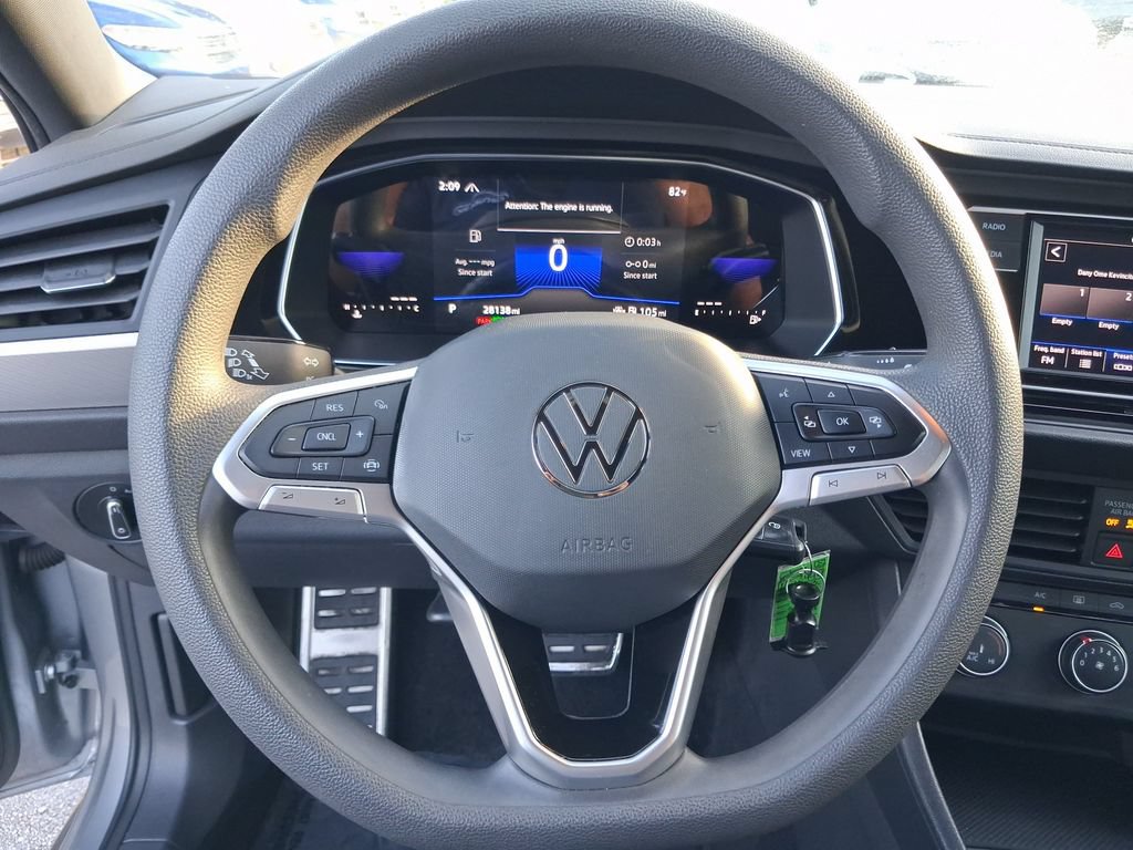 Certified 2023 Volkswagen Jetta Sport FWD image 17
