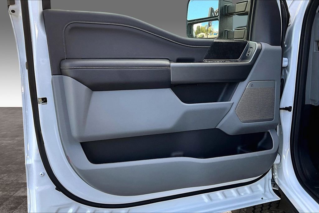 New 2026 Ford F350 XLT w/ XLT Premium Package image 23