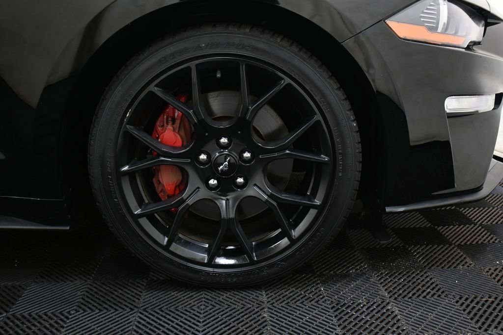 Used 2018 Ford Mustang Coupe w/ Ecoboost Performance Package image 22