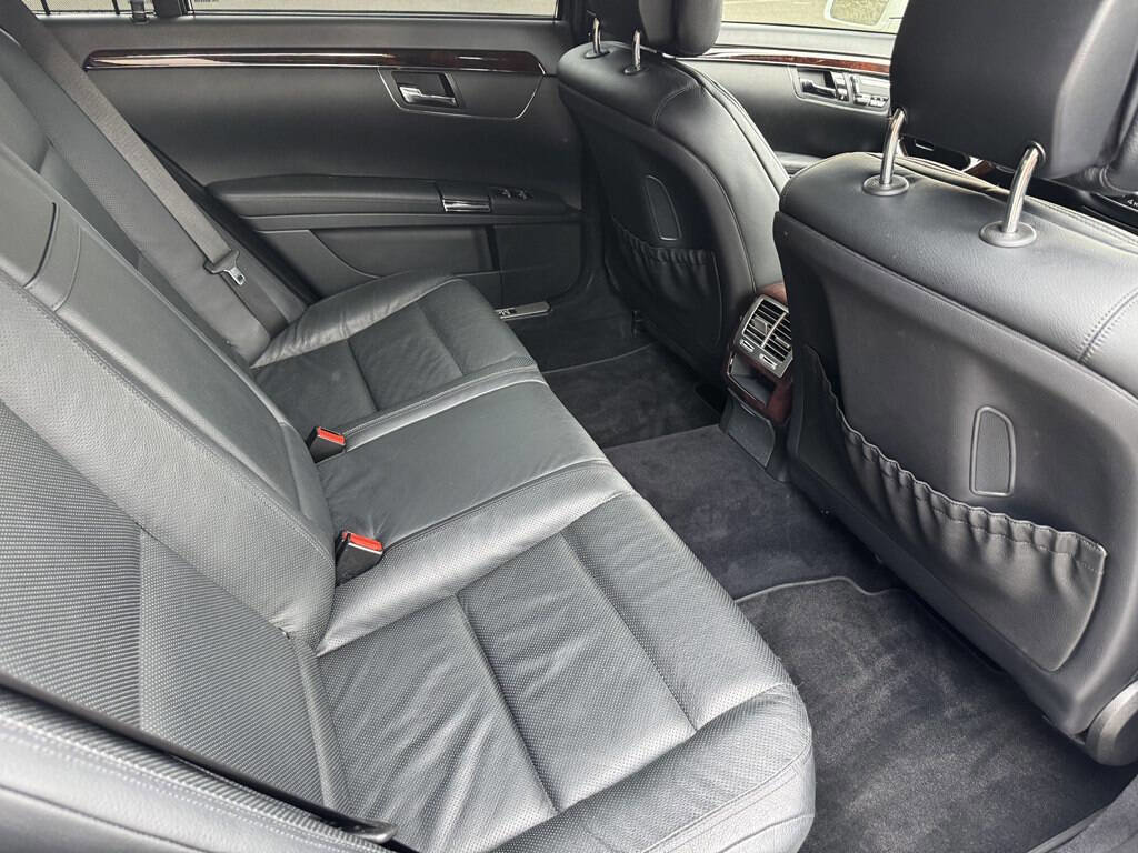 Used 2010 Mercedes-Benz S 550 4MATIC image 15
