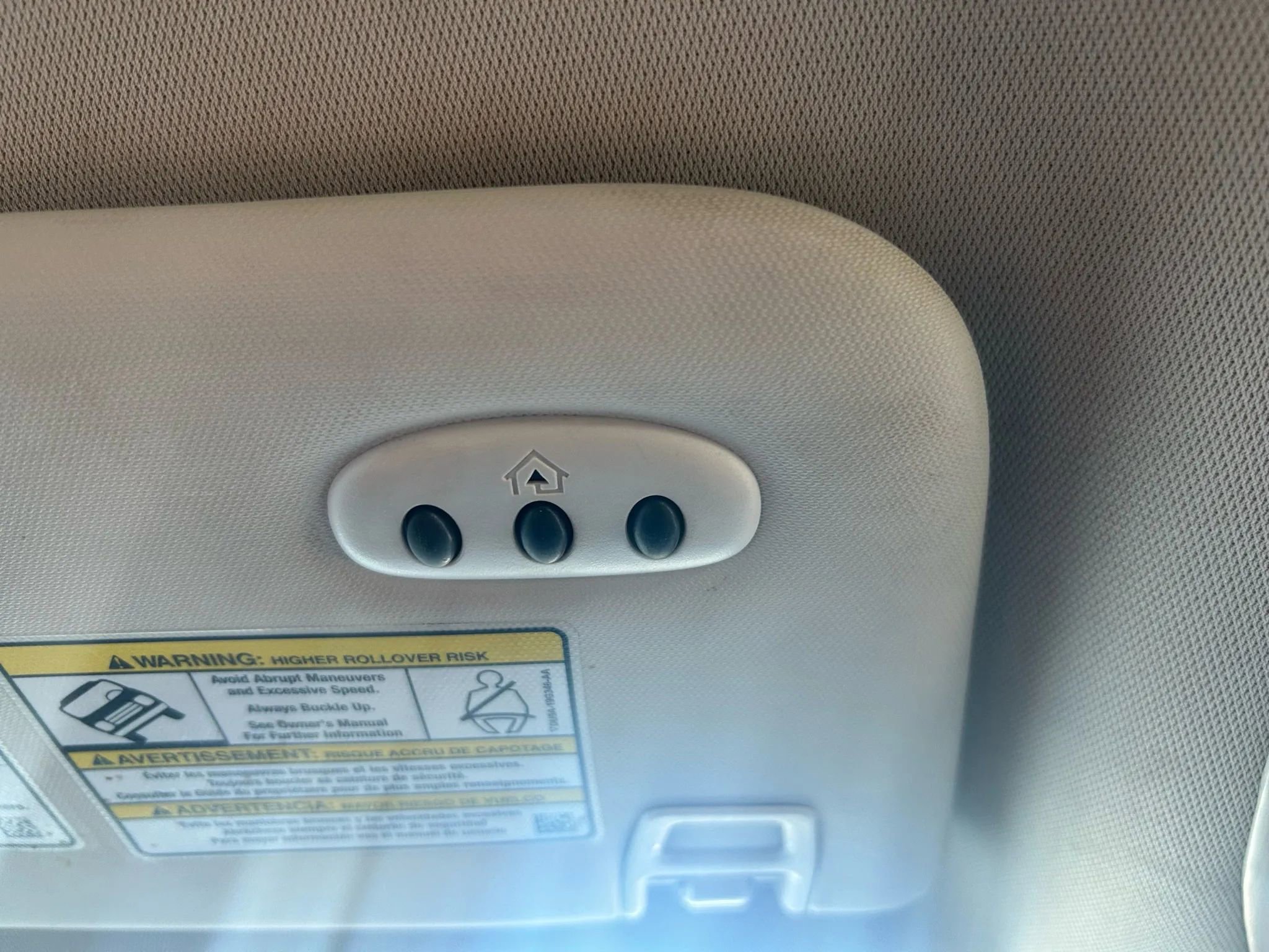 Used 2019 Ford Escape Titanium image 12