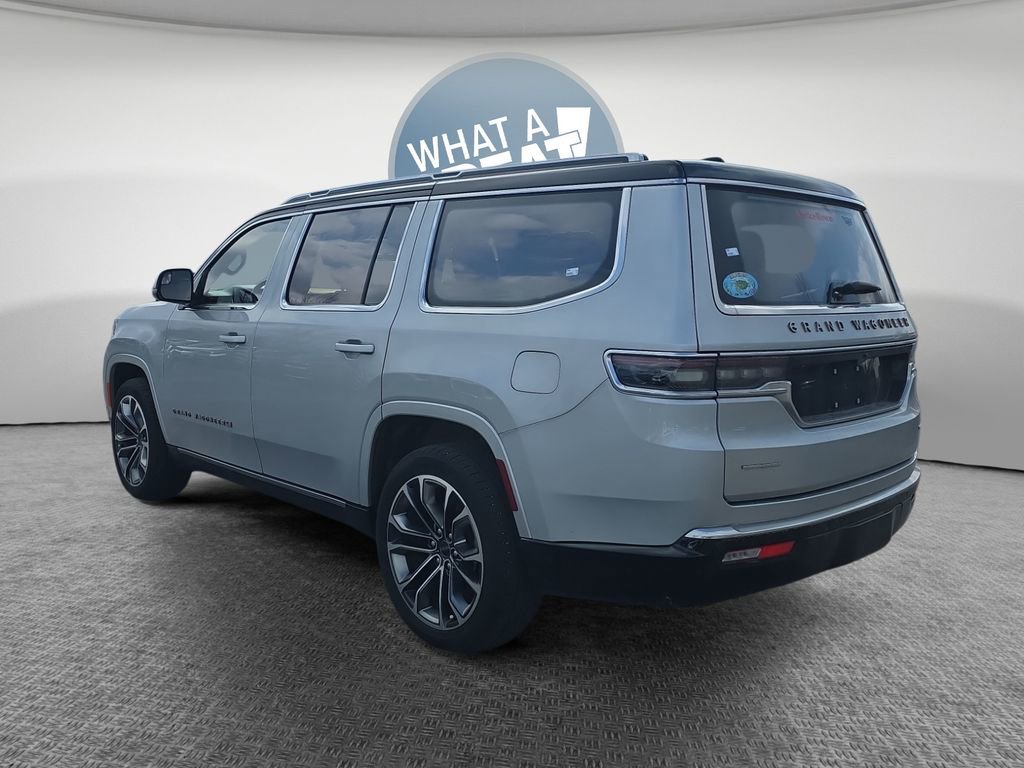 Used 2022 Jeep Grand Wagoneer Series III w/ Rear Seat Video Group 1 image 6