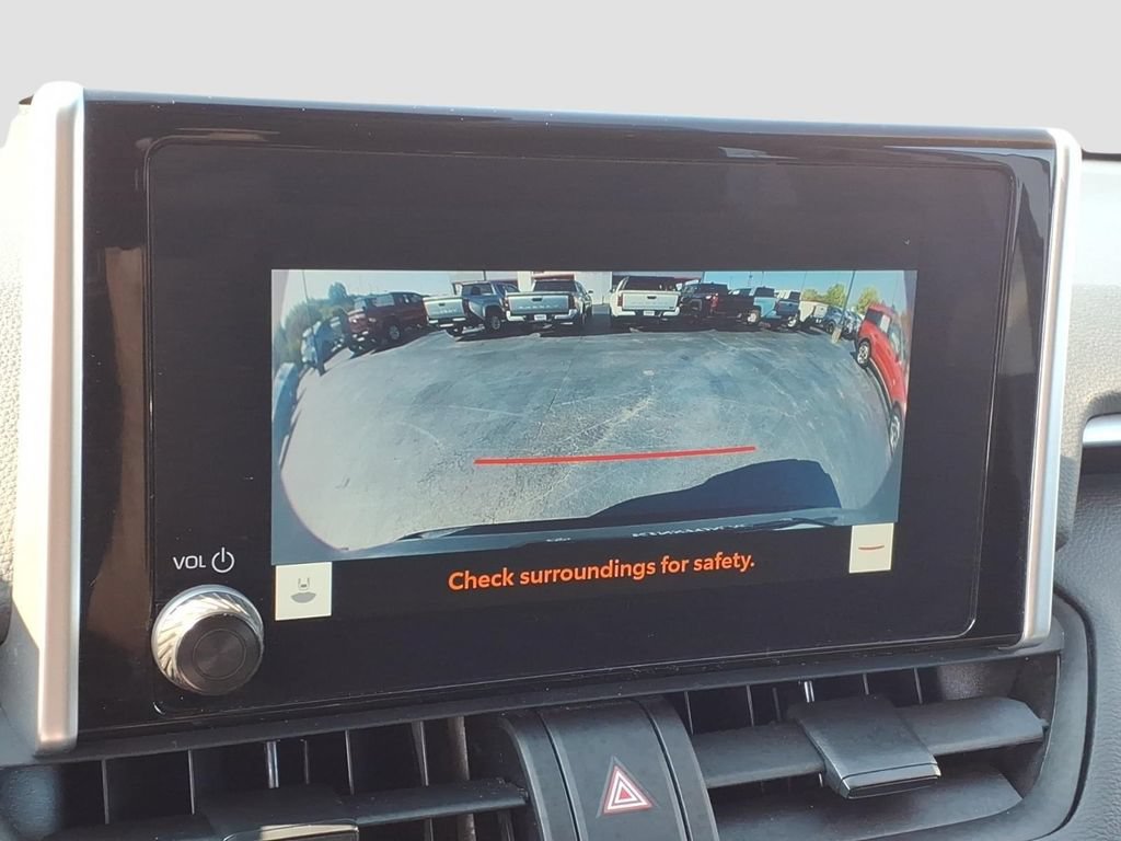 Used 2024 Toyota RAV4 XLE w/ Convenience Package FWD image 20
