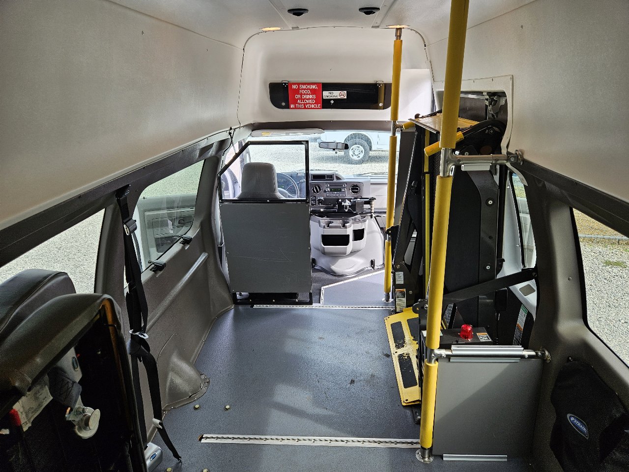 Used 2013 Ford E-350 and Econoline 350 Extended Super Duty w/ PWR Group image 37