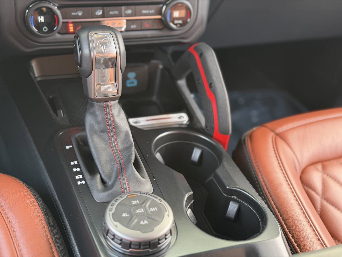 Used 2025 Ford Bronco Heritage Edition image 35