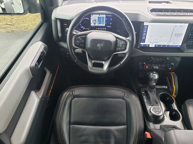 Used 2022 Ford Bronco Badlands image 16