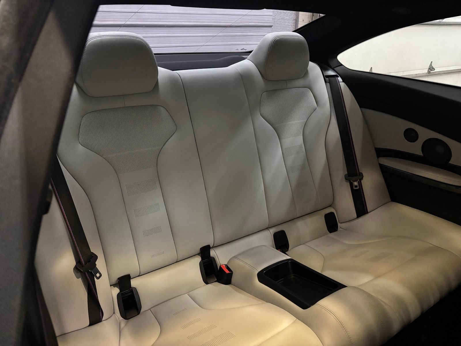 Used 2020 BMW M4 Coupe w/ Competition Package RWD image 28