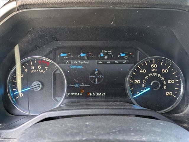 Used 2015 Ford F150 Lariat w/ Equipment Group 502A Luxury AWD/4WD image 6