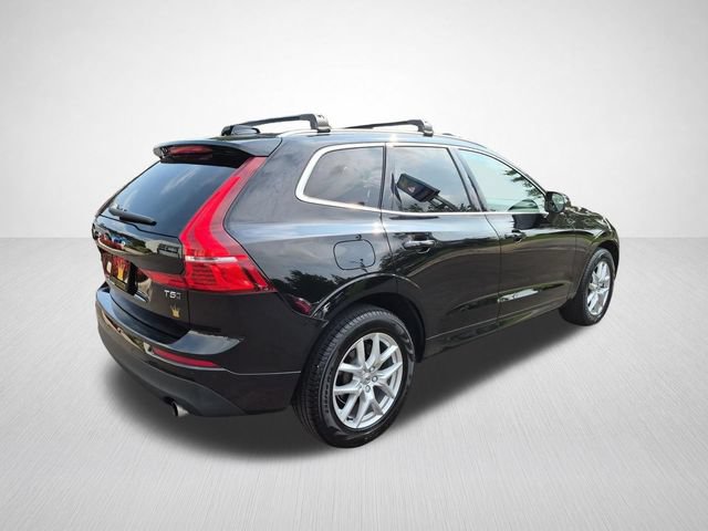 Used 2021 Volvo XC60 T5 Momentum w/ Premium Package AWD/4WD image 10