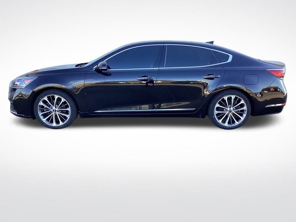 Used 2019 Kia Cadenza Technology image 8