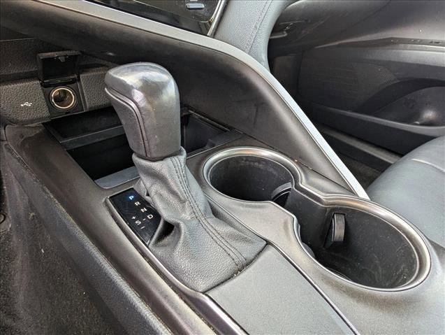Used 2021 Toyota Camry SE image 13