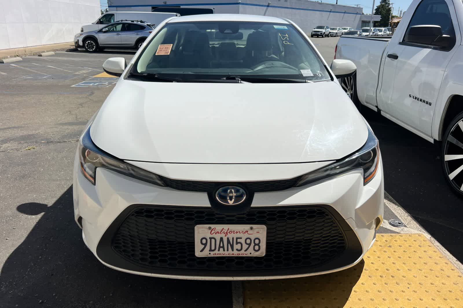 Used 2022 Toyota Corolla LE FWD video 2