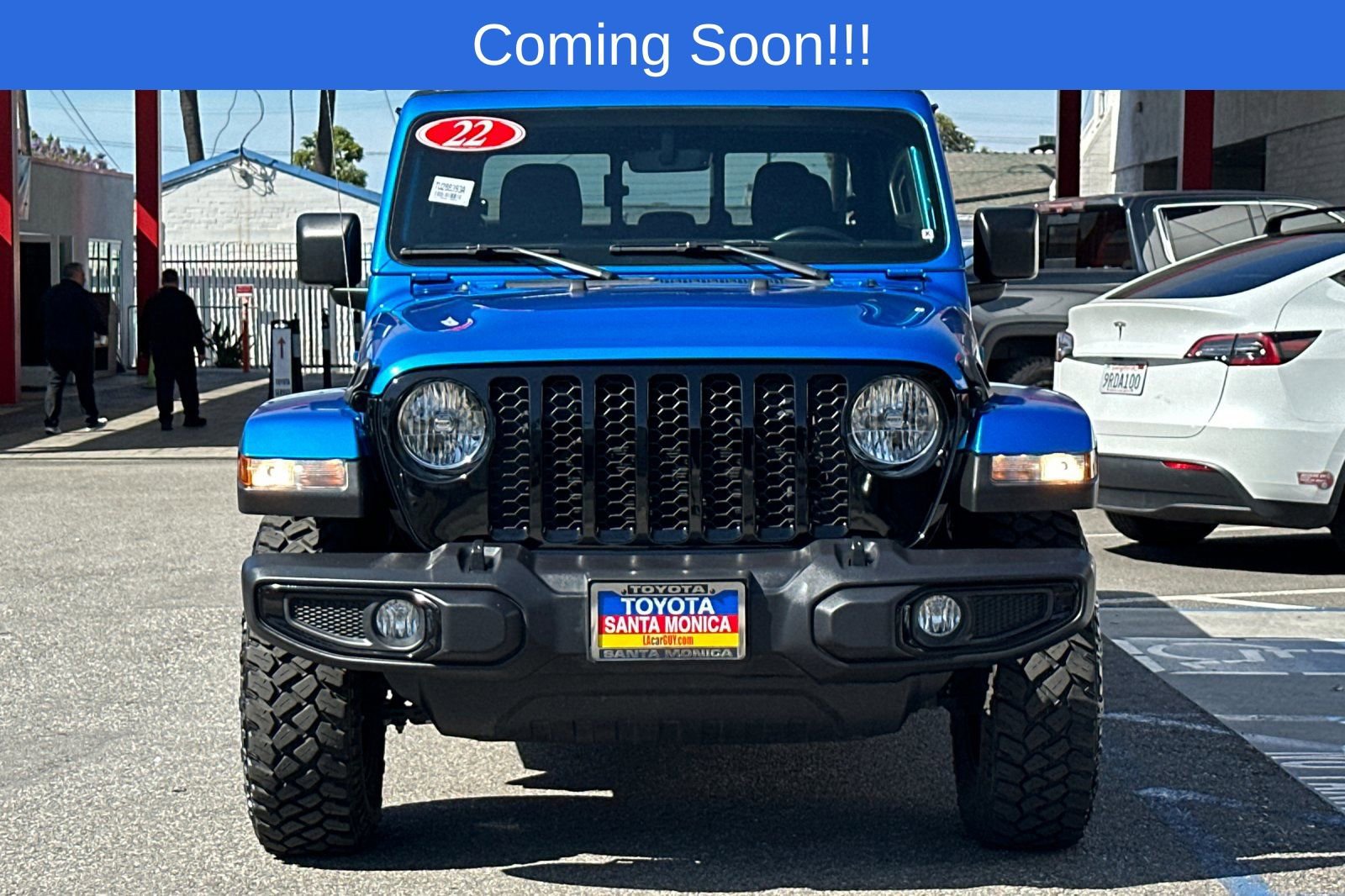 Used 2022 Jeep Gladiator Sport AWD/4WD image 9