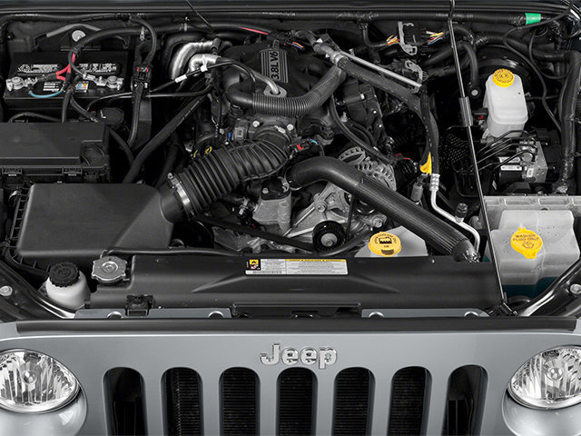 Used 2014 Jeep Wrangler Unlimited Sport w/ Quick Order Package 24S AWD/4WD image 16