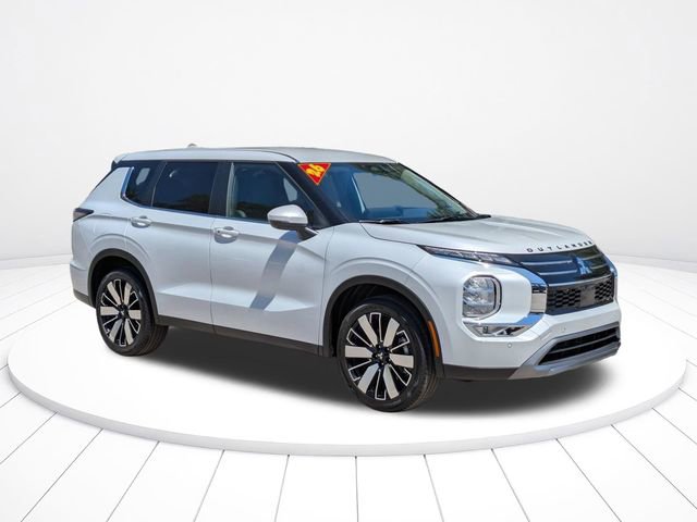New 2026 Mitsubishi Outlander ES AWD/4WD image 2
