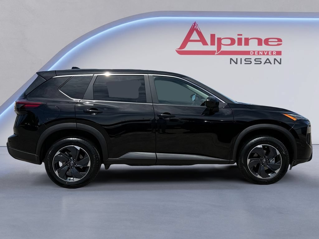 Used 2026 Nissan Rogue SV AWD/4WD image 6