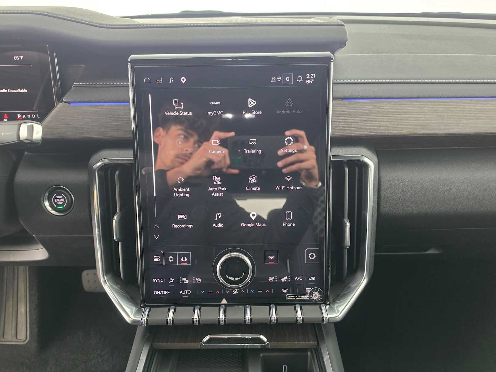 New 2027 GMC Acadia Denali w/ LPO, Black Badging Package FWD image 26