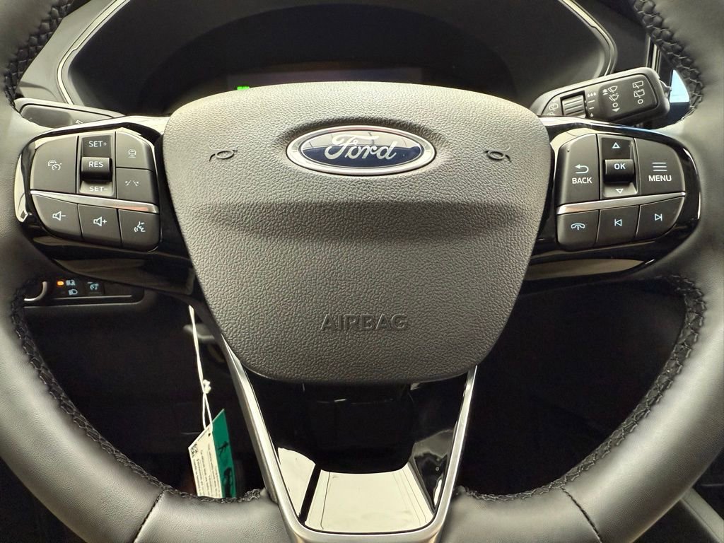New 2025 Ford Escape SE image 42