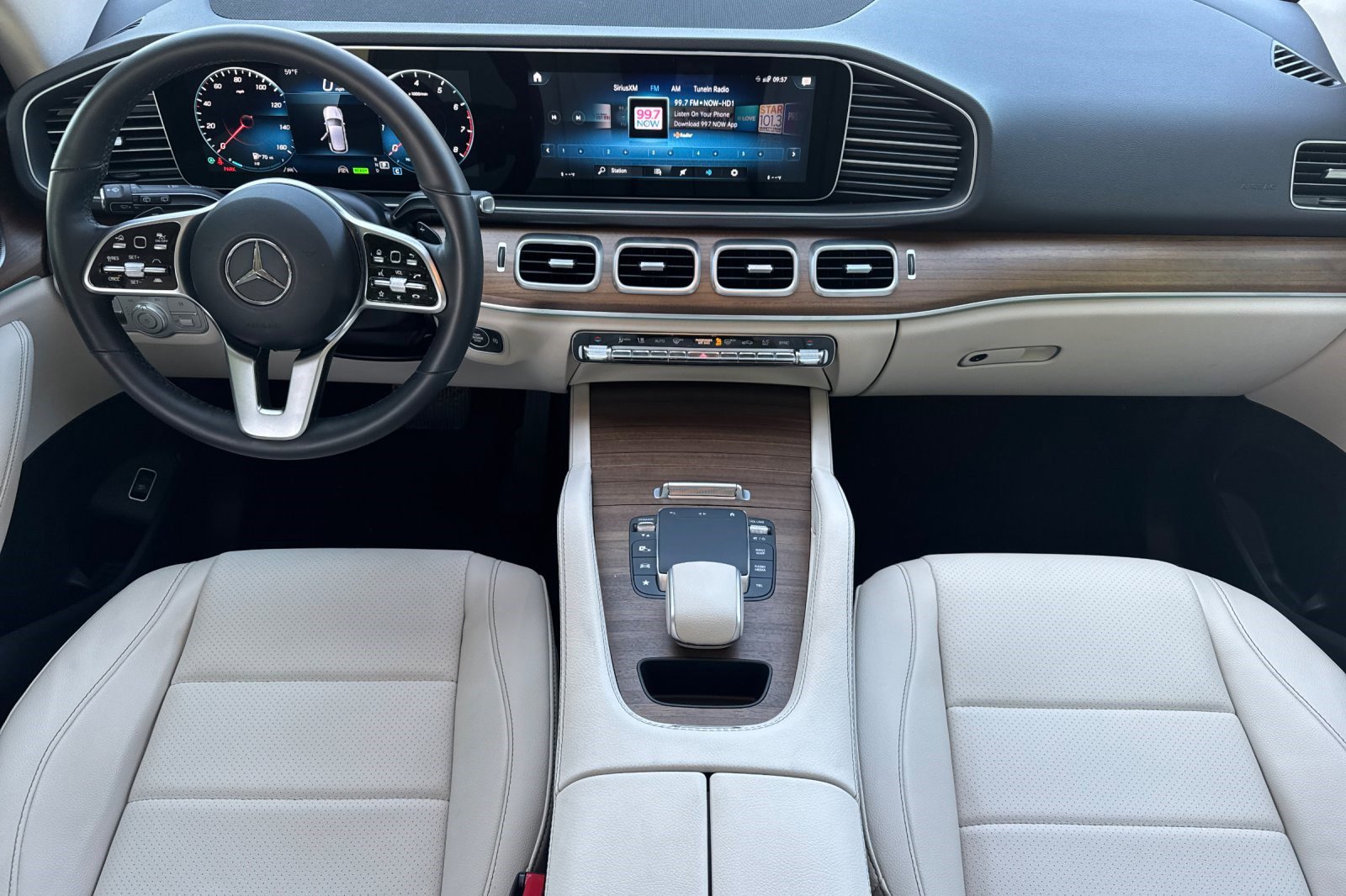 Used 2023 Mercedes-Benz GLE 450 4MATIC image 17