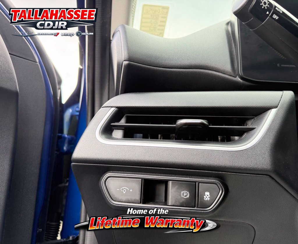 Used 2025 Kia K4 FWD image 40